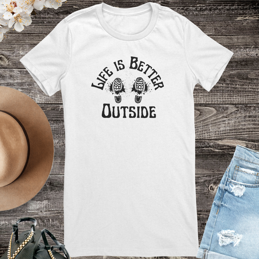 Life is Better Outside Hiking Tee, Camping Outdoors Shirt, Vacation Shirt, Adventure Shirt, Outdoorsy Tshirt, Nature Lover Gift